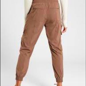 Athleta Chelsea Utility Jogger